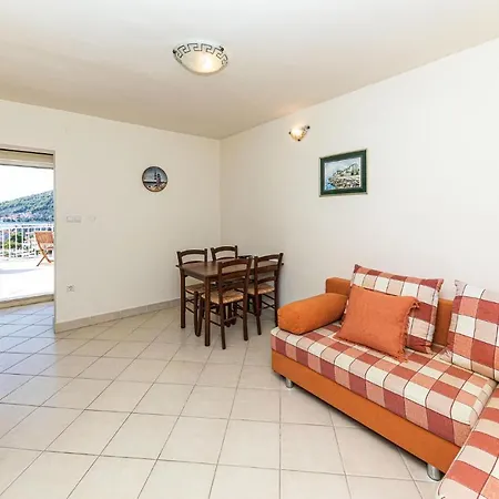 Awesome In Poljica With Wifi Poljica (Trogir)