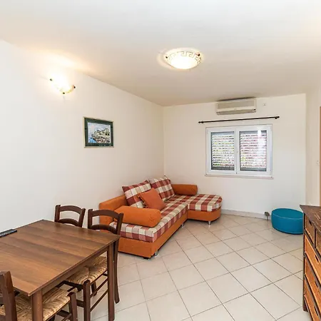 Awesome In With Wifi Poljica (Trogir)